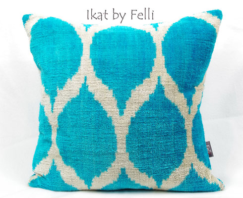 IKAT silk velvet finest quality IKATbyFelli.com pillow Kissen blue aqua blau avantgarde