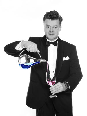 Von Geburtstag über Hochzeit bis Jubiläum, Sommerfeste, Wintergalas und Vereins-Veranstaltungen – ich bin flexibel einsetzbar.