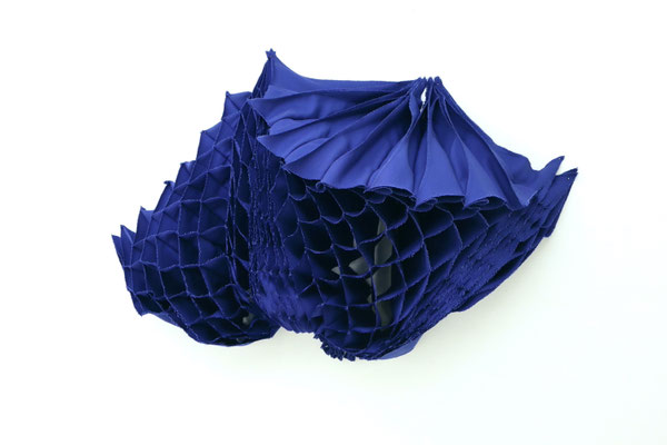 Mes plats déployés, tissu sergé synthétique, modélisme, couture, 2021