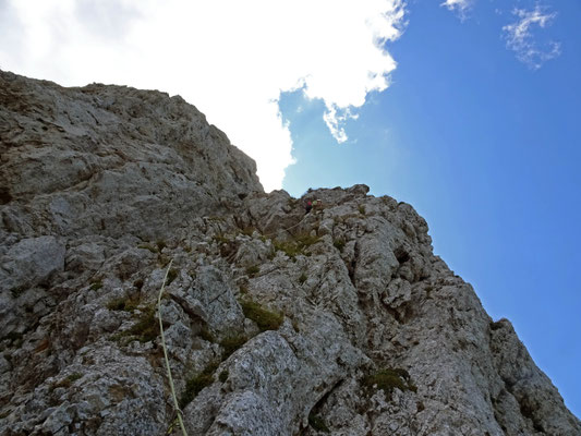 die Schwierigkeiten beginnen mit der steilen 4. Seillänge