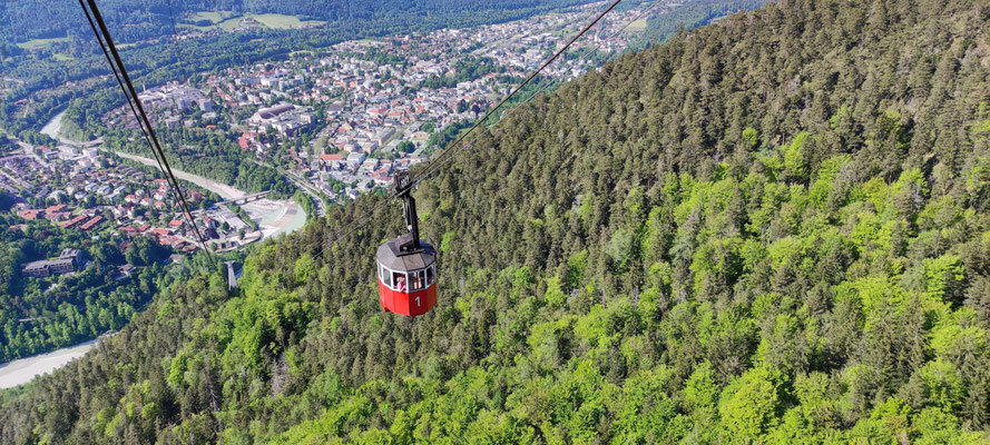 schneller Abstieg mit der Predigtstuhlbahn