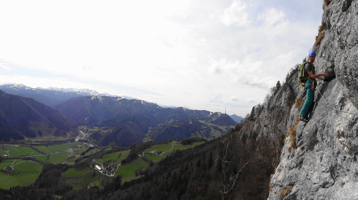 an Untergriffen zu Beginn der 6. Sl