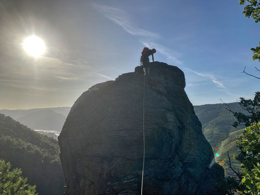 nach dem Narrenturm eine Abseilstelle, die sich auch gut abklettern lässt