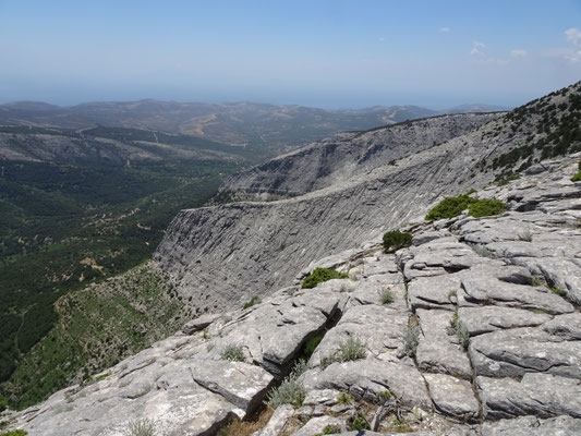 der Kammenos Vrachos bietet scheinbar noch weitere (anspruchsvollere) Kletteranstiege