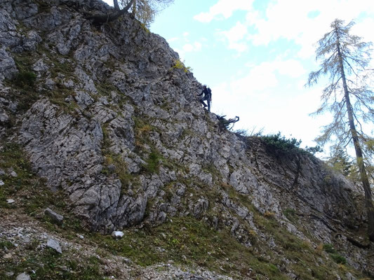 am Band in die Schlucht