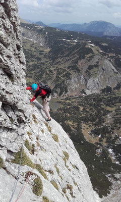 Linksquerung über feste Platten (3.Sl)