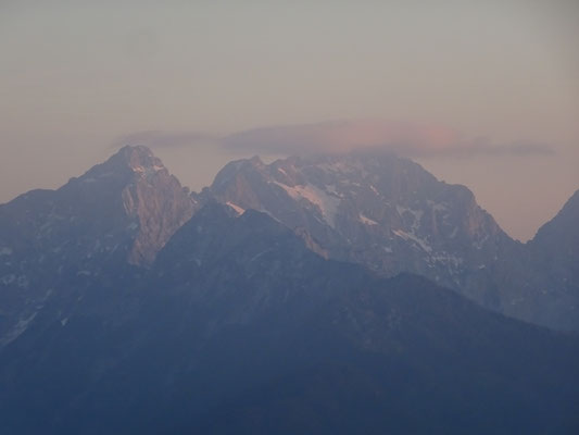 Blick zu Ostrica (2350m, links) und Planjava (2392m, rechts)