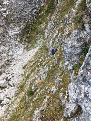 die Querung in die Schlucht