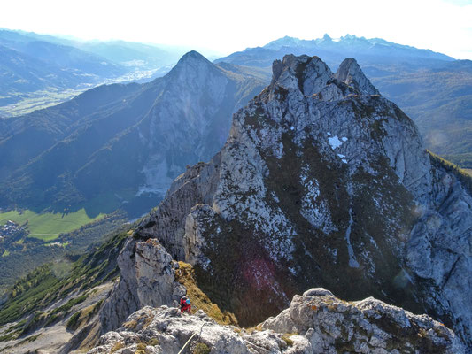 die letzte Seillänge und Rückblick auf den Kamm