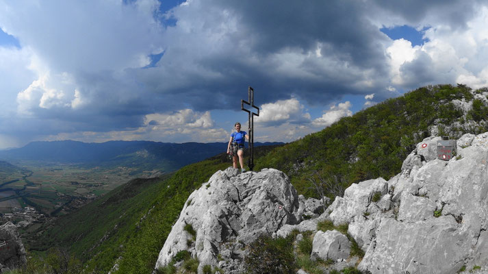 am Gipfel der Gradiska Tura