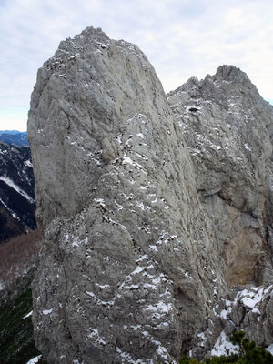 der erste Nordgratturm (3.Sl)