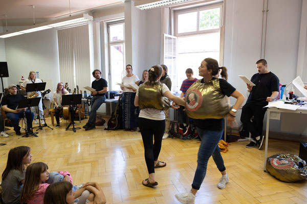 Vorbereitungen Musical Motz & Arti am SAF Kirchheim