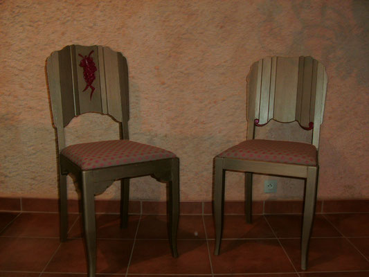 chaises Dragon disponible 4