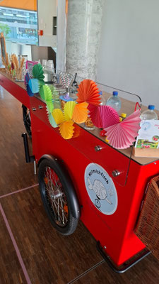 Wollmilchfisch - mobile Bar mit Deko