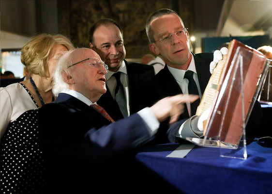 Präsident Michael D. Higgins, Universitätsbibliothek