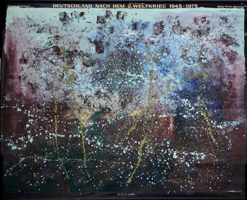 Deutschland nach dem 2. Weltkrieg 190 x 230 cm, oil on schoolmap