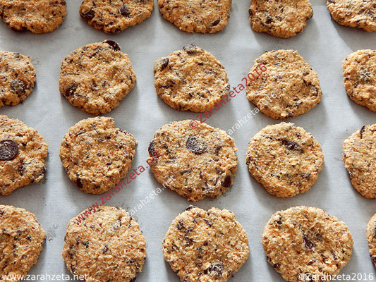 Alternativer Foodblog mit Haferflockenkekse auf Backblech