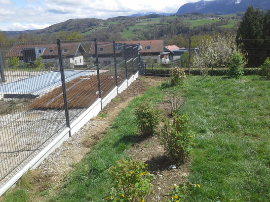 clôture rigide avec soubassement 