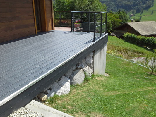 Terrasse en bois composite  - Saint Martin Bellevue