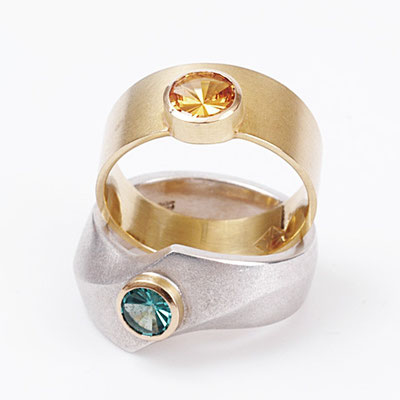 Roos Arntz-van Doren - Ring  925 Silber, 750 Gold, Turmalin  - Ring  750 Gold, Hessonith