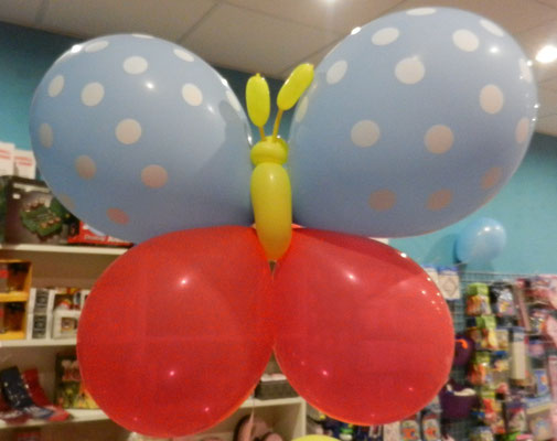 motyl z balonów