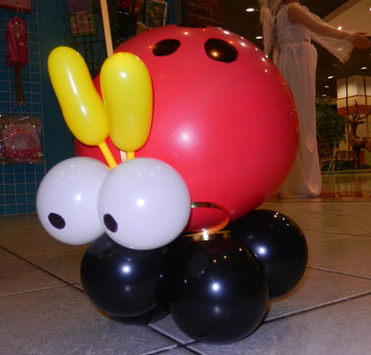 biedronka z balonów