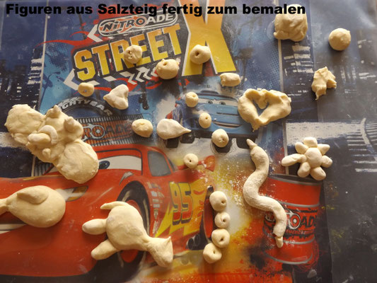 Figuren aus Salzteig, bereit zum anmalen :-)