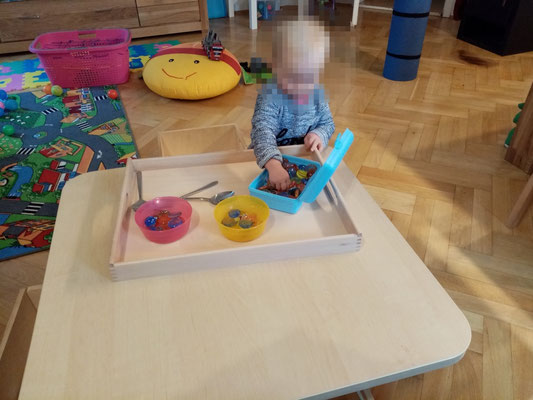 Actionstablett mit Muggelsteinen 