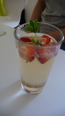 Waldmeister Bowle