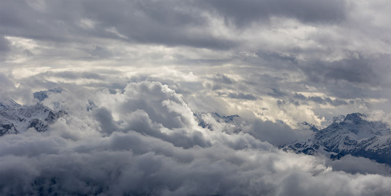 Sicht vom Niederhorn, momente-der-schoepfung.ch