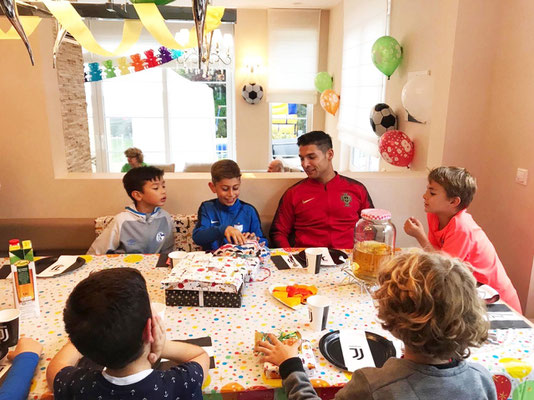 Football party with kids and presents