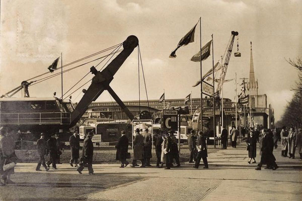 Historische Messe Leipzig Ansicht alte Messehallen Geschichte der Mustermesse