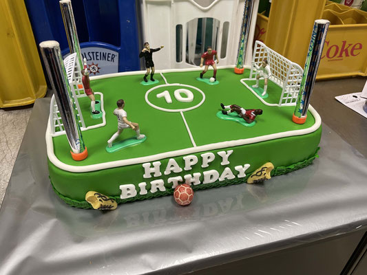 Fußball-Torte zum Kindergeburtstag in Thüringen - Rositz.