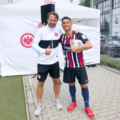 Eintracht Frankfurt Uwe Bindewald Freestyler Saki Fussball