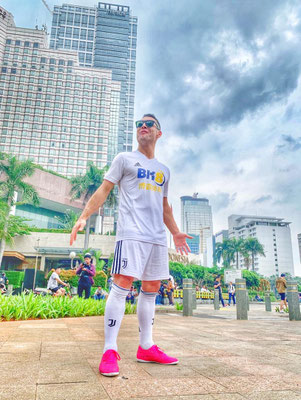 Asien Shooting Saki Freestyler Film Produktion Sport Fussball Wettanbieter Asia