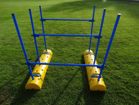 Samicap Trainingsparcours mit Stangen – variabler Aufbau für Koordination, Reaktionsfähigkeit und Technik im Fußball.