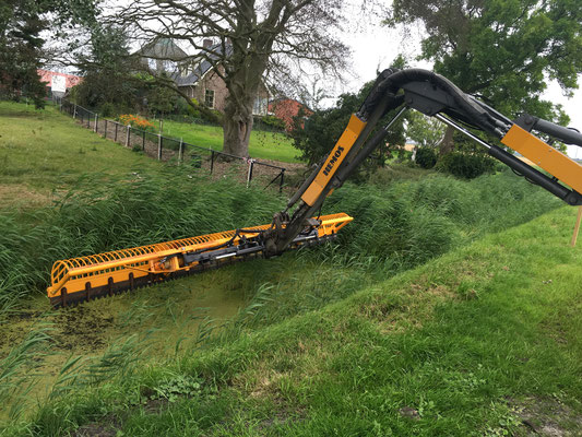 Hemos Dubbele maaikorf. 2x 3 meter, opklapbaar. Geleverd aan Excentrike van Loonbedrijf Kiel, Wagenborgen. Juli 2016