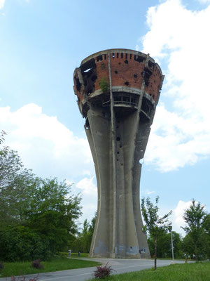 Restes du château d'eau de Vukovar