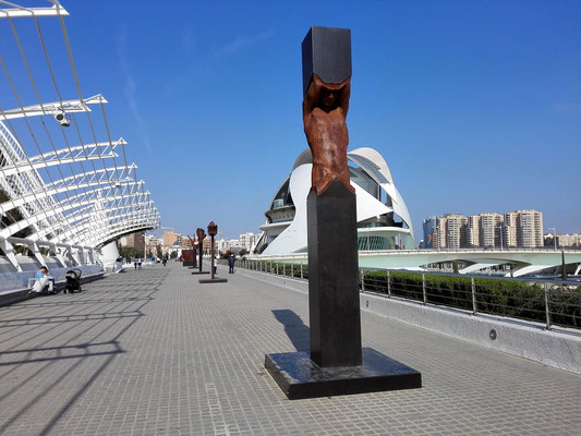 Ritos de Passagem I (resina y hierro)