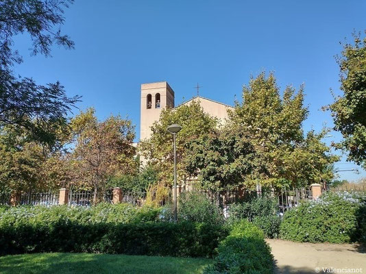 Templo del antiguo convento de Santa Catalina de Siena, fundado en 1491 y trasladado piedra a piedra al barrio de Orriols, en Valencia.