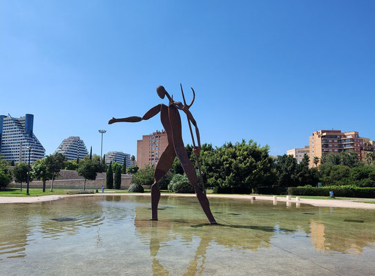  "Neptuno", escultura en los Jardines de la Ciudad de las Artes y las Ciencias de Valencia (2008).