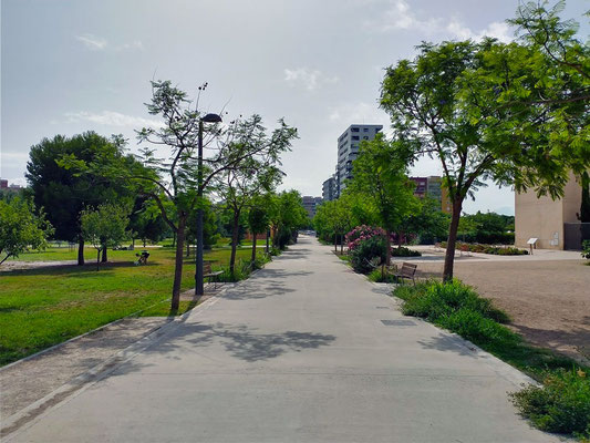 El Parque de Orriols es un pulmón verde que ha evolucionado para ofrecer a los vecinos un espacio natural, de ocio y convivencia.