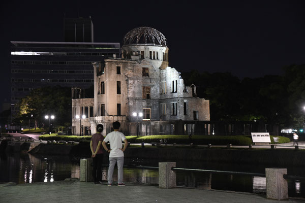 明日は8月6日