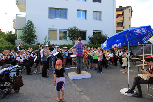 Massed Band - Brass Band Römerswil mit Jungbläser Ensemble