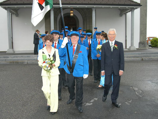 Auszug aus der Kirche