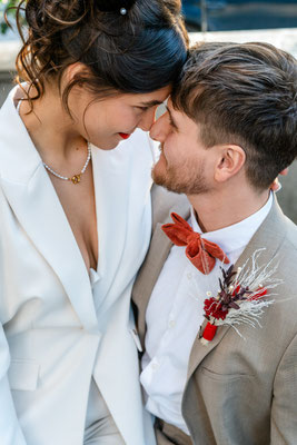 Hochzeitsfotograf Leipzig: emotionale Hochzeitsreportage mit Brautpaar am Hochzeitstag