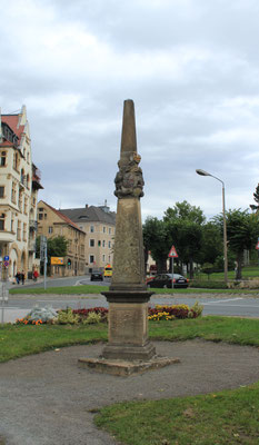 Distanzsäule Löbau, Neumarkt