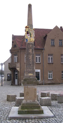 Distanzsäule Elsterwerda