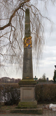 Distanzsäule Wahrenbrück