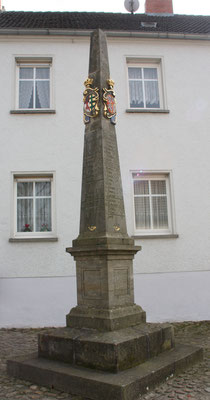 Distanzsäule Niemegk